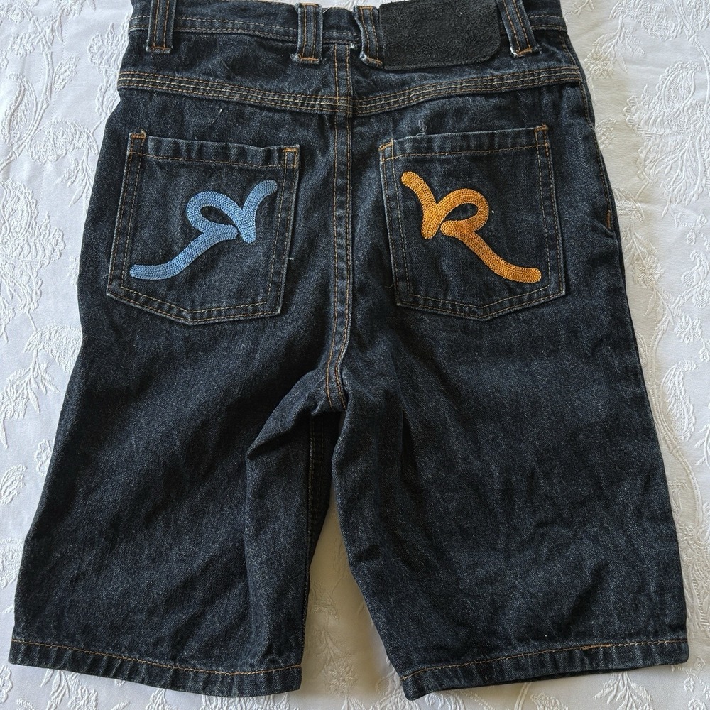 VTG Rocawear Boys Embroidered Baggy Blue Jean Denim Shorts Jorts Sz 5 Y2K